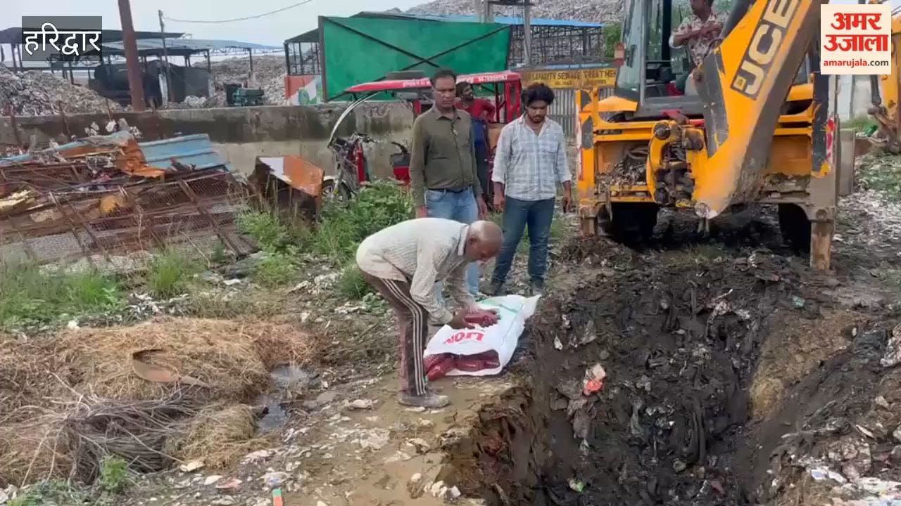 Haridwar: Major action by the Food Safety Department; 351 bottles of unlabeled sauce seized on the spot.