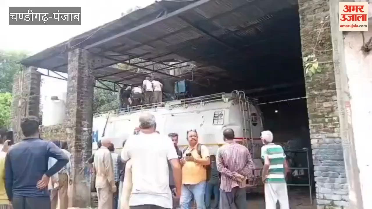Tanker blast in Pathankot; one person killed.