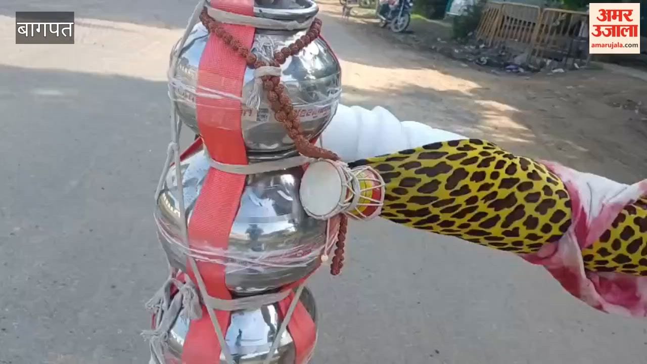 Kanwariyas Bring Ganga Water from Haridwar Praying for Mother's Long Life and Happiness
