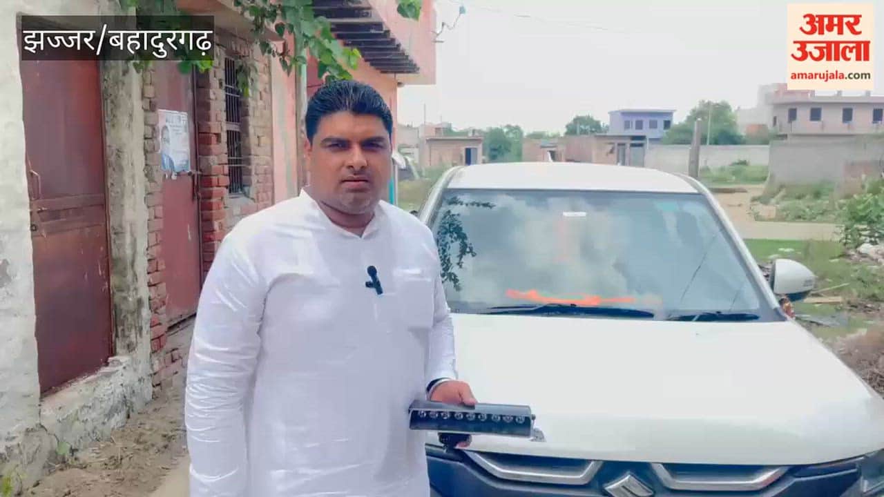In Bahadurgarh, former councilor Jasveer Saini demanded action against illegally modified LED lights on vehicles.