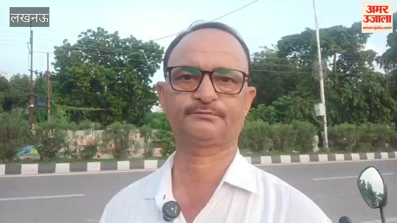 लखनऊ में नेशनल हाईवे पर अवैध कट से जोखिम उठाकर निकलते हैं लोग