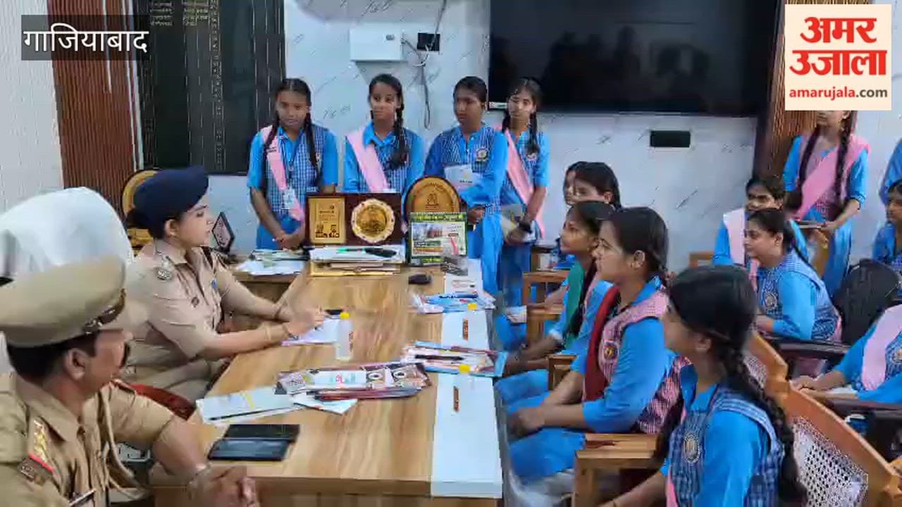 Ghaziabad Police Dost program at Ghantaghar Kotwali