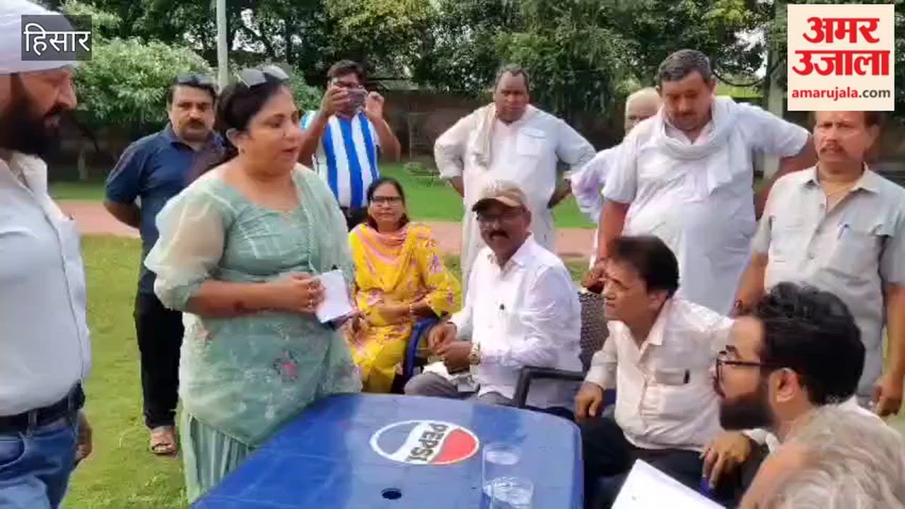 Dispute within the RWA committee formed for the development of Shaheed Hukm Chand Park in Hansi; Vice-President resigns.