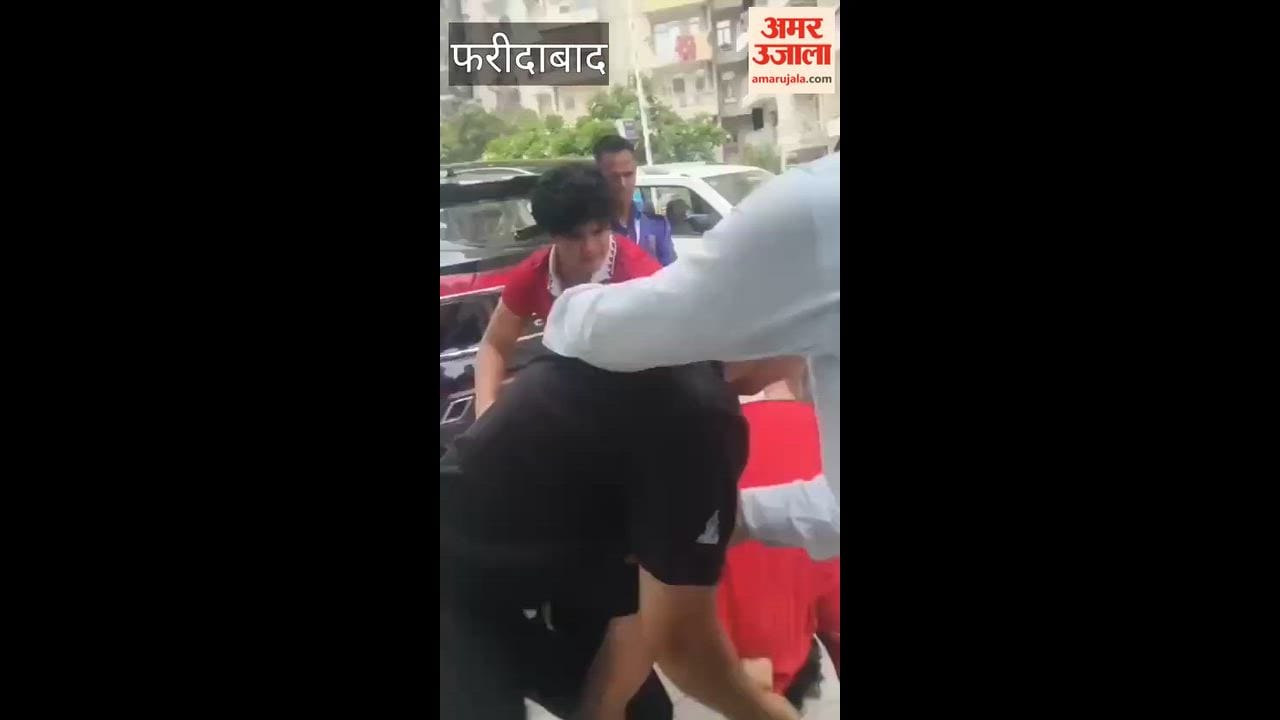 Over 12 blows struck in 30 seconds Clash over parking