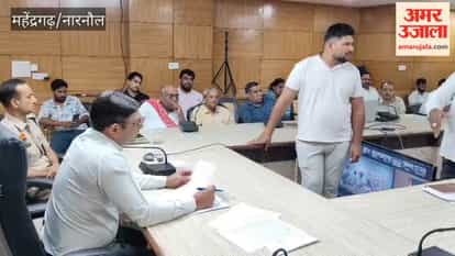 Narnaul: City Magistrate hears grievances of 42 citizens at grievance redressal camp.