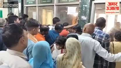Long queue for registration at Faridabad Civil Hospital