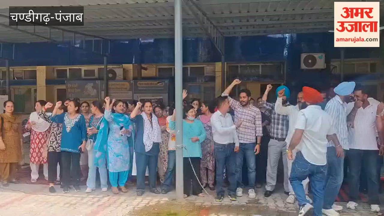 CHOs upset over failure to meet Chief Minister; symbolic hunger strike at Ferozepur Civil Hospital.