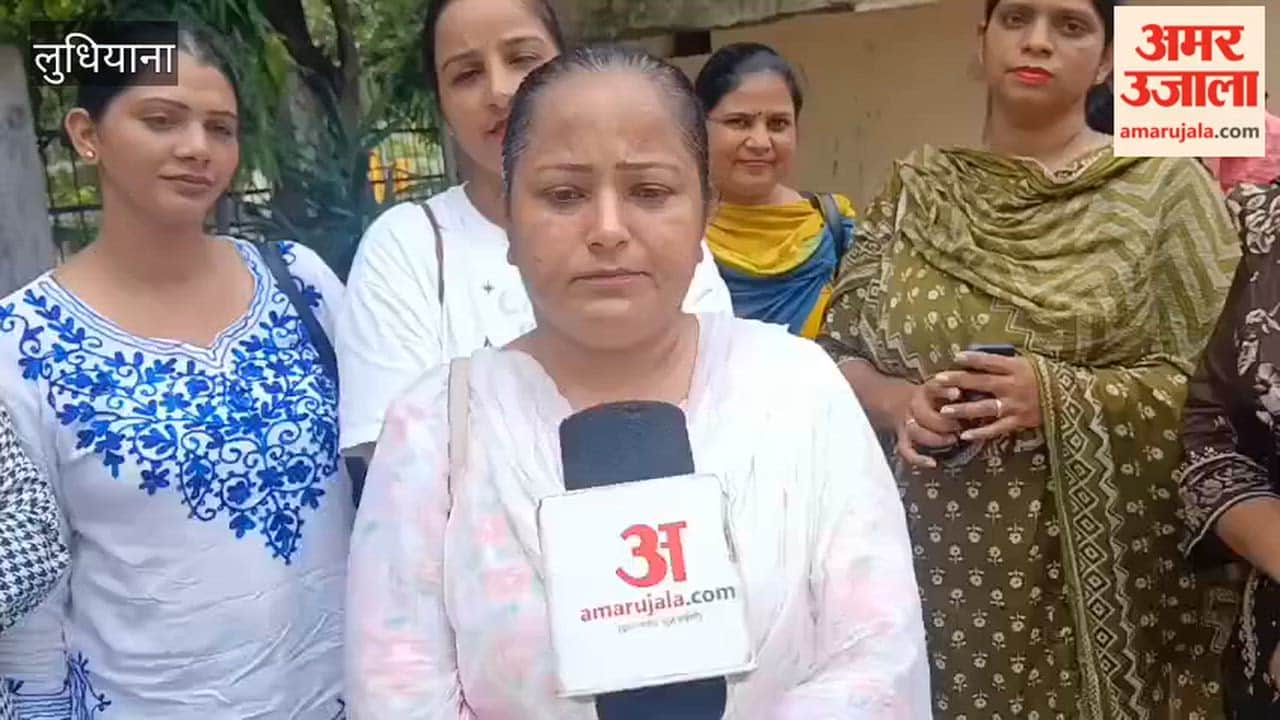 Members of the Community Health Officer Association Punjab held a symbolic hunger strike in Ludhiana.