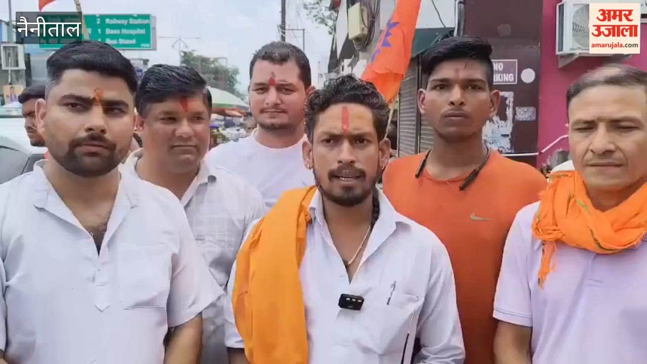 Karni Sena convoy leaves for Dehradun from Haldwani demanding to make cow the mother of the state