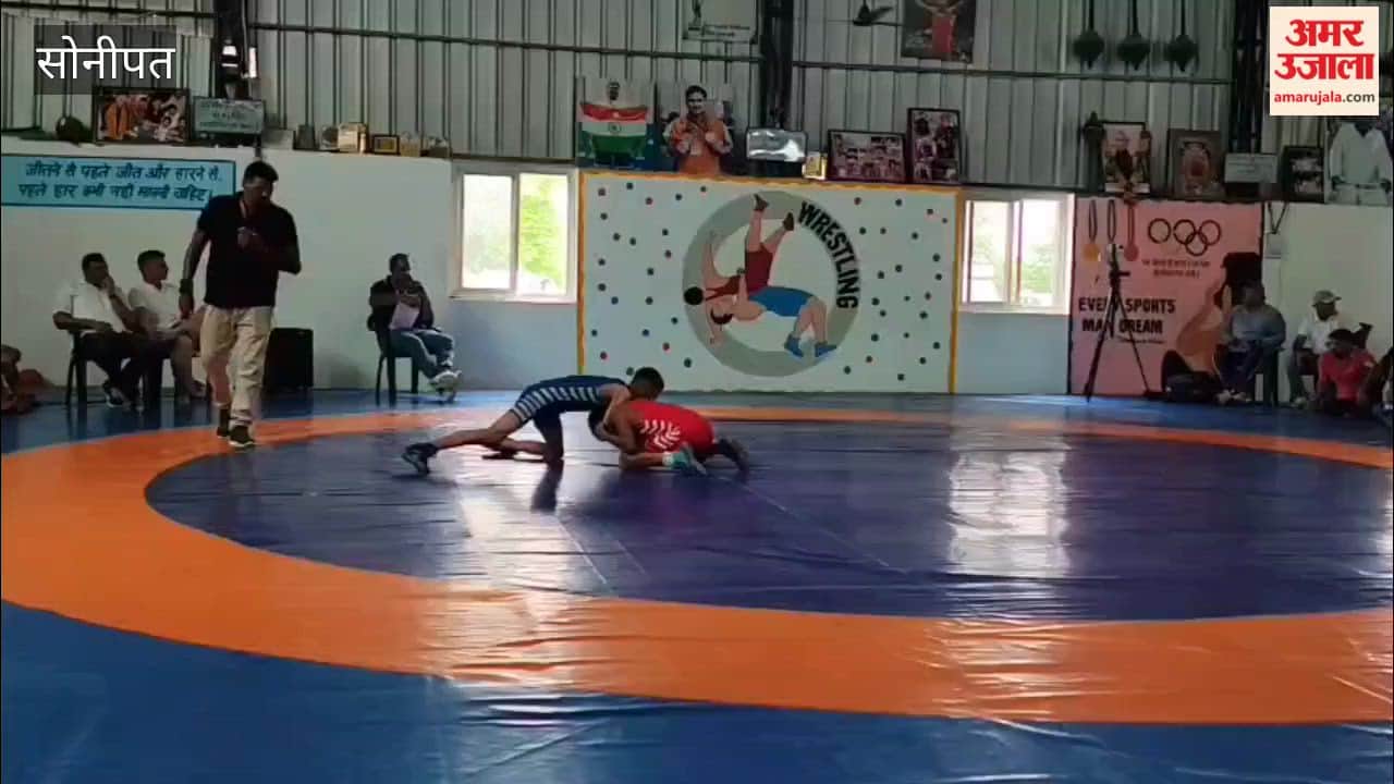 District-level wrestling competition: Kush from Gannaur wins in the 35 kg category, and Yogit from Sonipat wins in the 38 kg category.
