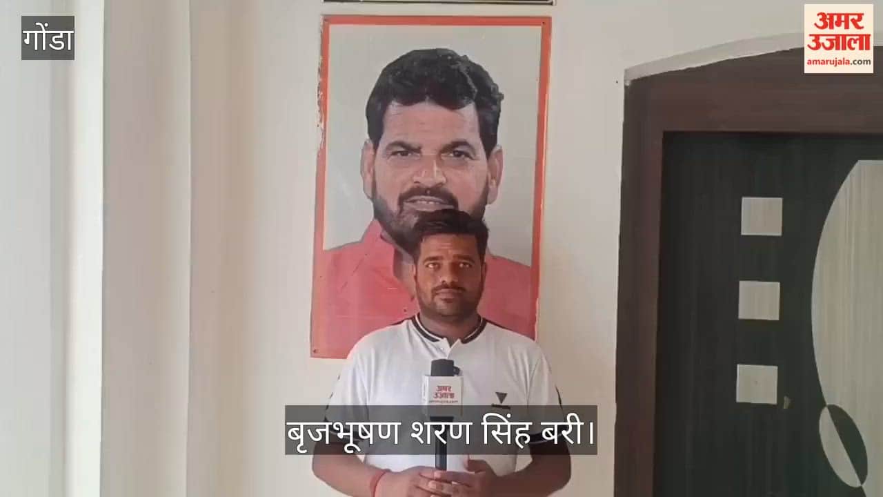 गोंडा: महिला पहलवानों के यौन शोषण मामले में बृजभूषण शरण सिंह बरी, बंटी मिठाई, मनाया गया जश्न