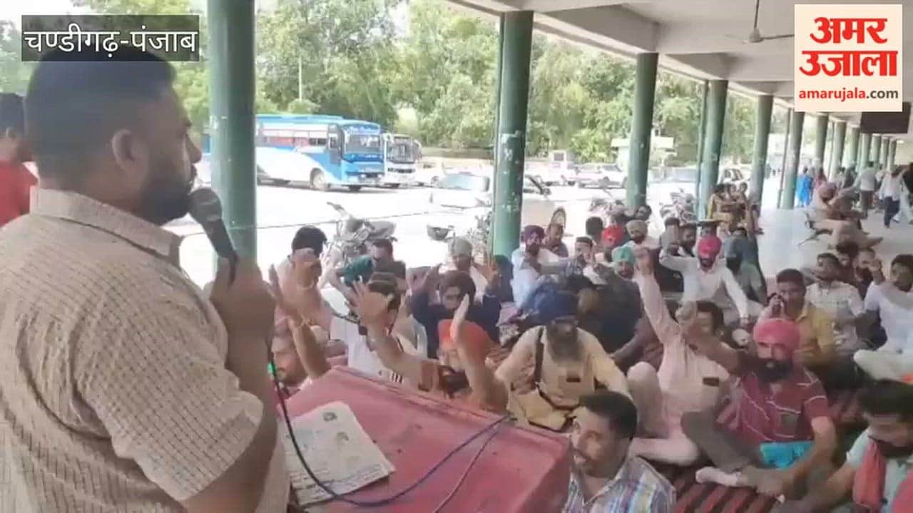 Roadways employees protest in Faridkot