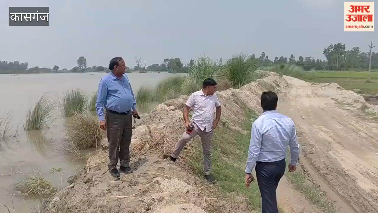 Farmers in Kasganj distressed by rising Ganga water levels
