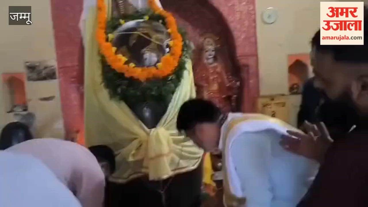 Surge of devotion at Rameshwar Dham on the first Monday of Sawan