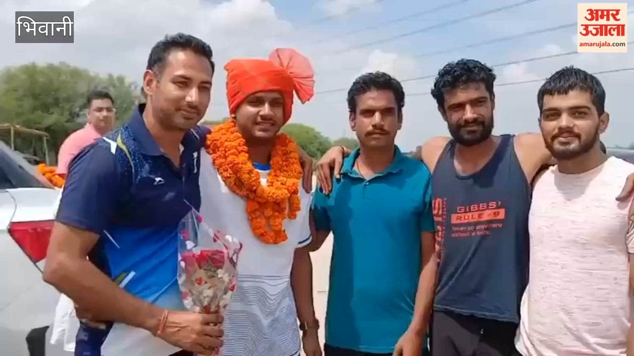 Commonwealth Games 2026 bronze medalist Yashveer welcomed upon his arrival in Bhiwani.