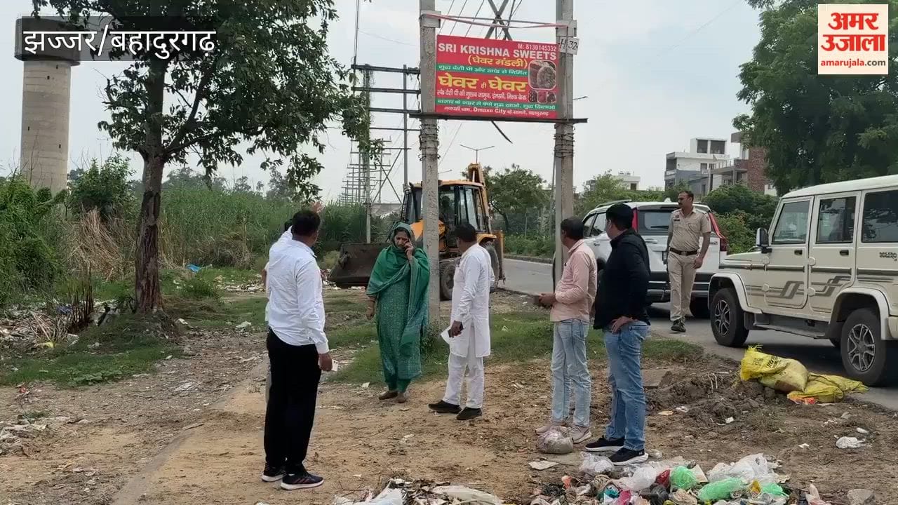 Bahadurgarh: Chairperson Saroj Rathi furious over garbage piles on the streets; sternly reprimands officials.