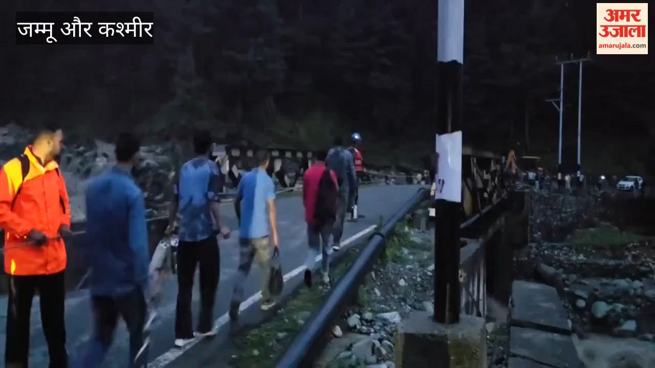 Cloudbursts in Pahalgam and Zojila cause heavy damage several roads closed