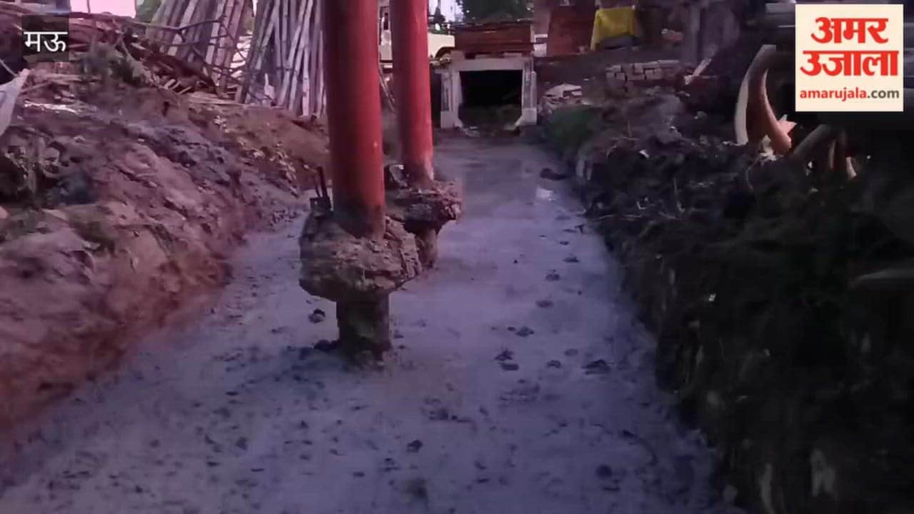 Negligence Drain construction amidst high-voltage poles