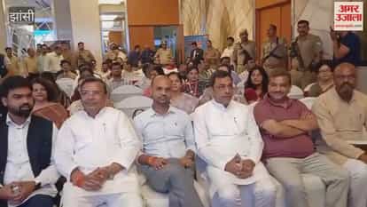 Amar Ujala Excellence Awards: Academicians honored for outstanding work.