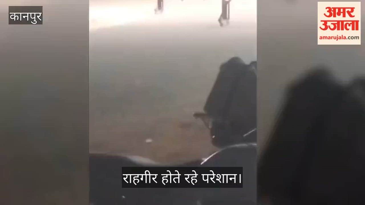 Kanpur Policeman seen drinking alcohol behind a barricade at Nanamau T junction