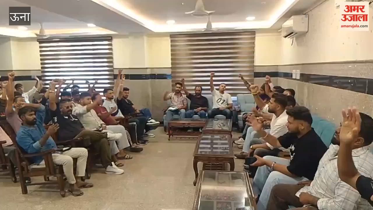 una youth ekta mahasabha demands 30000 salary for labourers