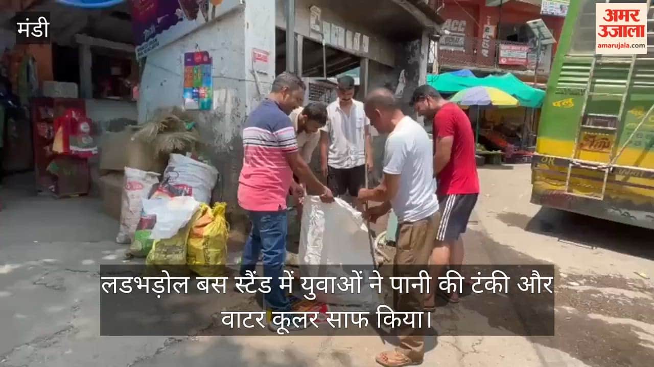 ladbhadol youth cleaned water tank at bus stand demand water filter