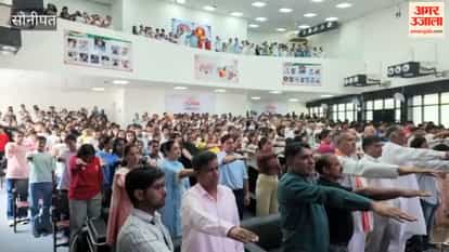 In Sonipat, students of the Haryana Sports University and the Sports School took a collective pledge to remain drug-free.