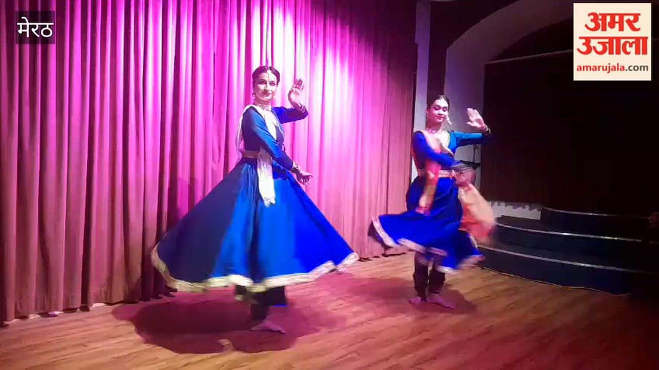 The divine stories of Shiva-Parvati in 'Shivoham' Kathak presentation mesmerized the audience.