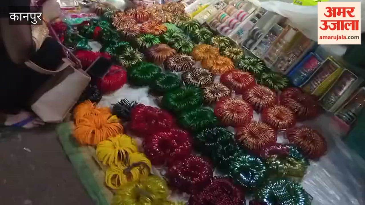 Kanpur: Bangle sales double during Sawan; markets come alive