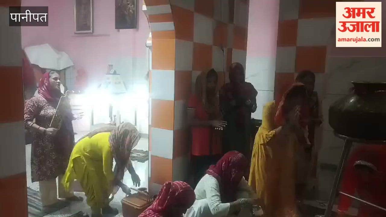 Crowds of devotees thronged temples in Panipat on the Thursday of the Sawan month; special worship rituals were held alongside the early morning Mangal Aarti.