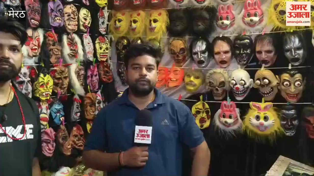 Meerut: Ghost Masks and Skull Garlands See High Demand During Kanwar Yatra