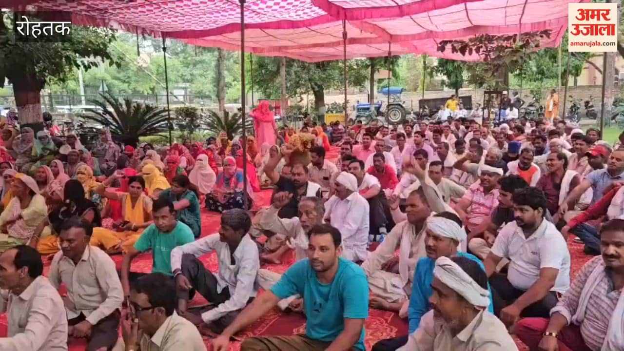 Three-day strike by sanitation workers in Rohtak, garbage on the streets