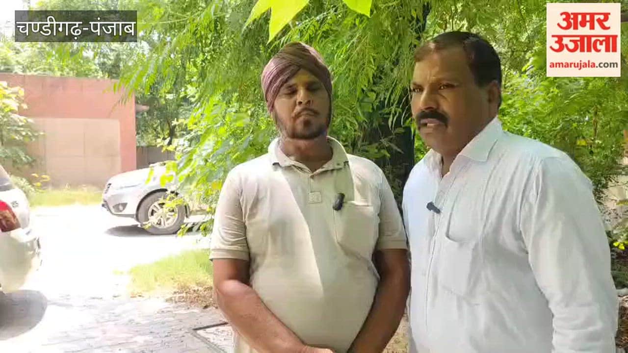 Surjit Singh visited the Firozpur DRM office