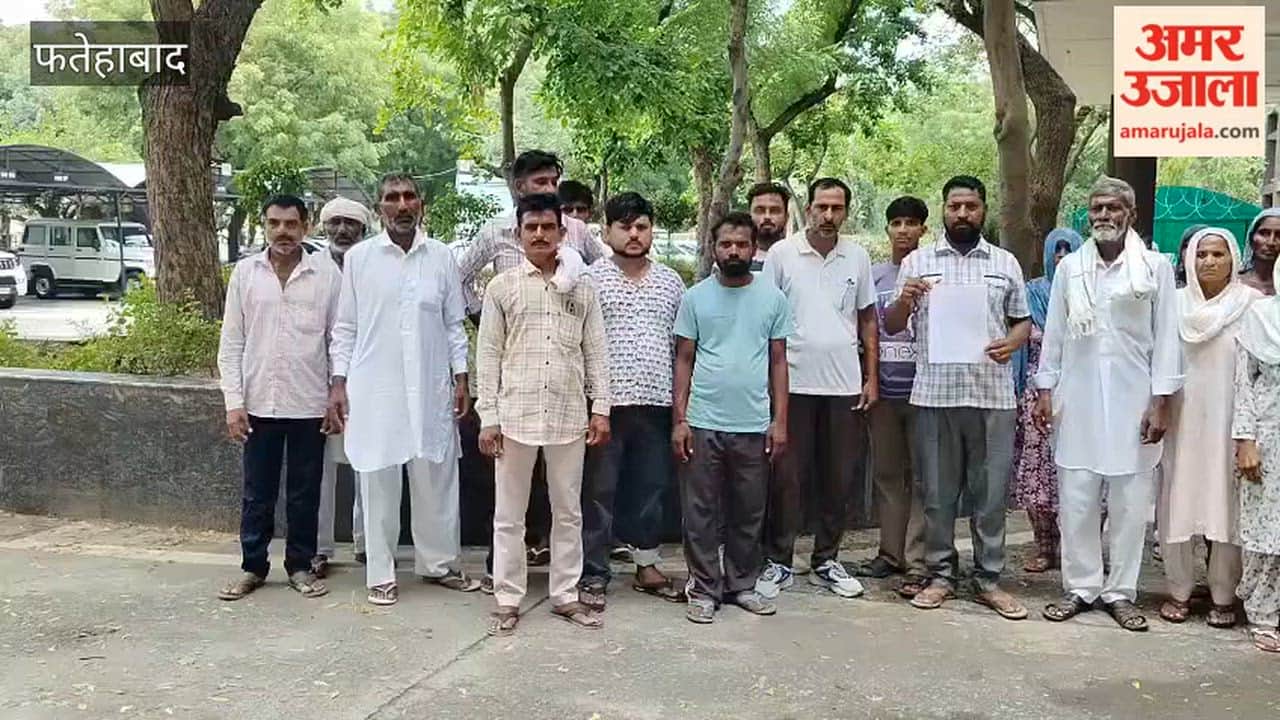Allegation of framing a youth in a false drug case; family members meet the SP.