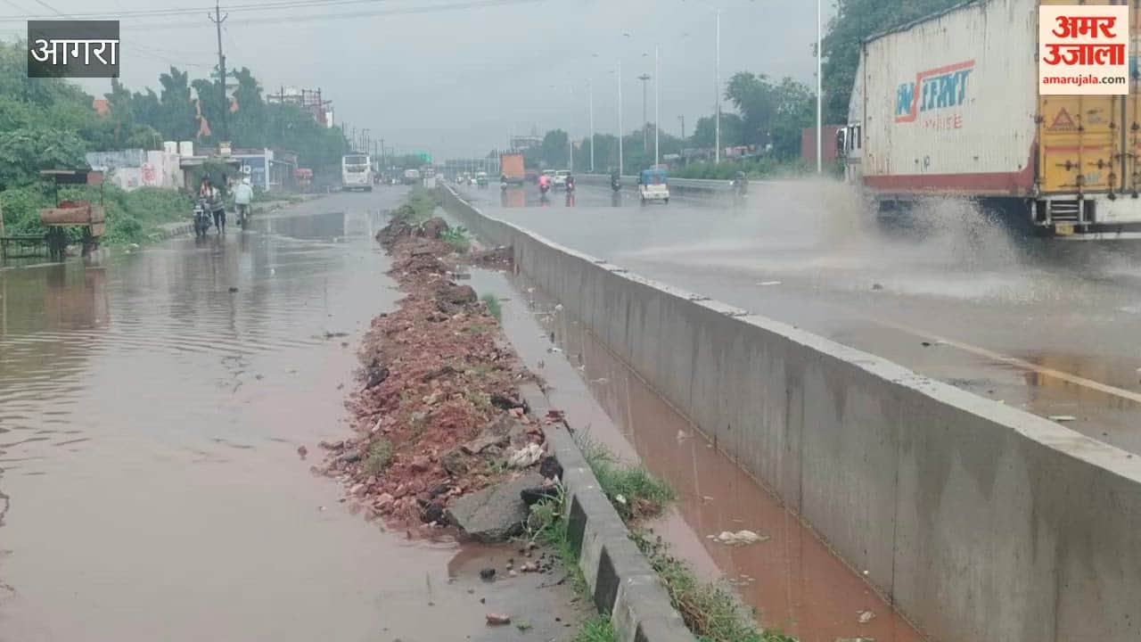 Blocked Drains Cause Waterlogging on Highway, Commuters Face Traffic Jams