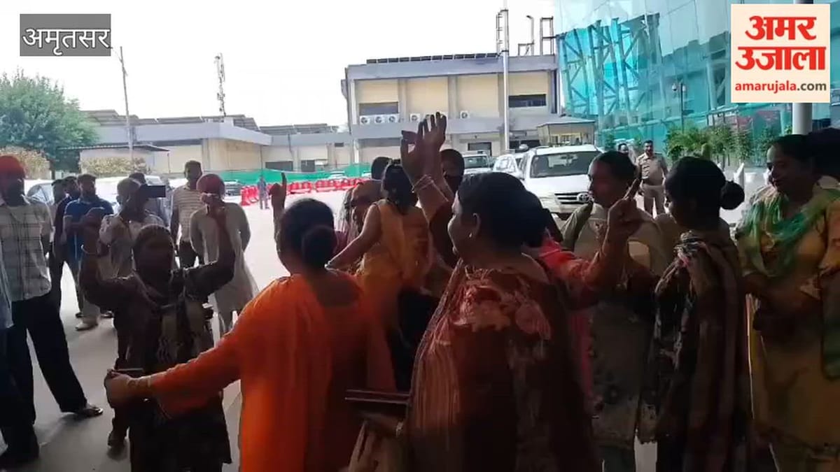 कॉमनवेल्थ गेम्स में अमृतसर के लवप्रीत ने जीता रजत पदक