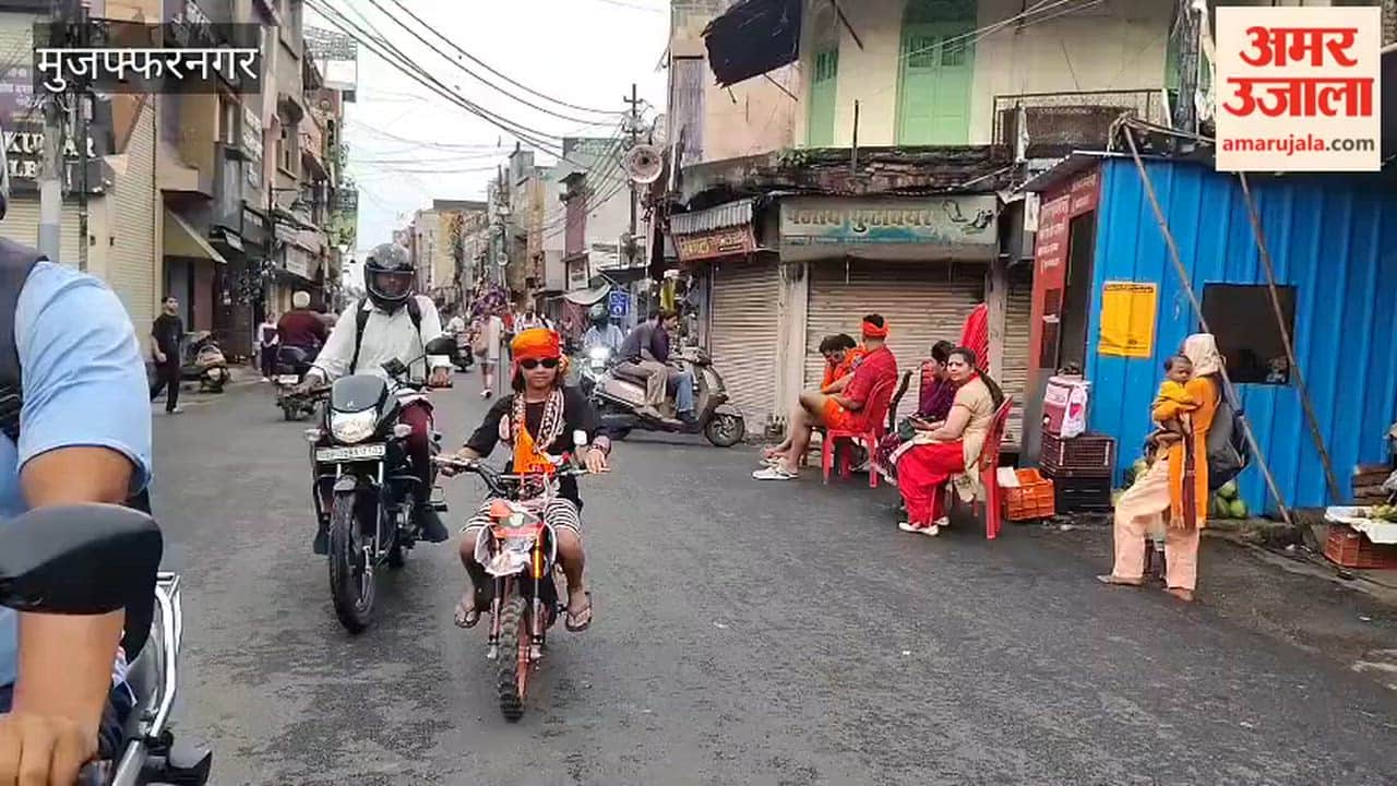 Muzaffarnagar: 12-year-old Diksha sets out on the Kanwar Yatra on a mini-bike, carrying a message of vegetarianism.