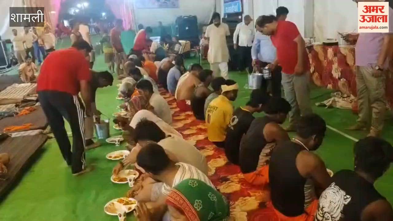 Shamli: Some are bringing the Kanwar for the nation's prosperity, while others are doing so for the well-being of their parents.
