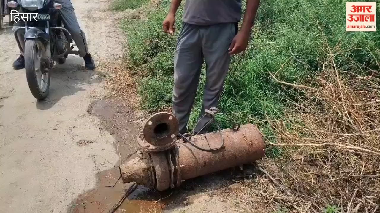 Major crackdown by the Irrigation Department in Hansi; a bulldozer-style operation launched against water thieves—swift, relentless action following attacks on officials and staff.