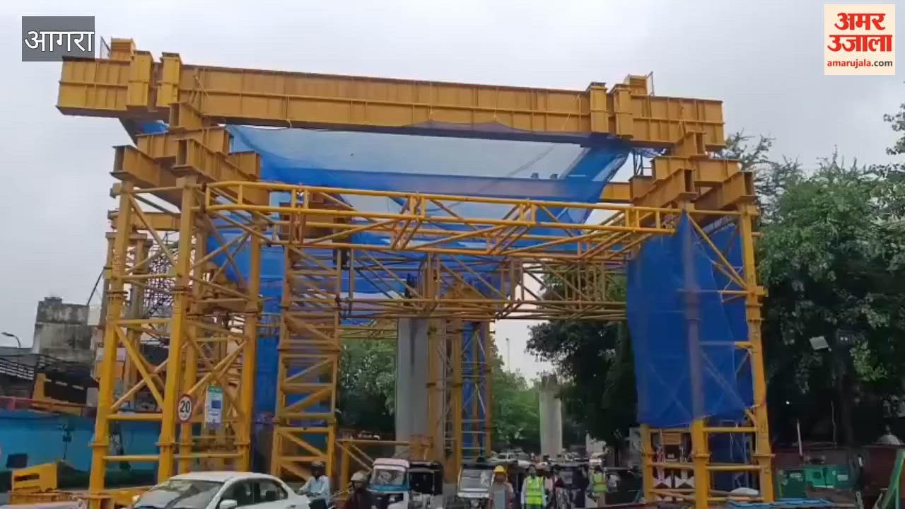Bridge being constructed using steel girders at Rawli in Agra metro to run in December