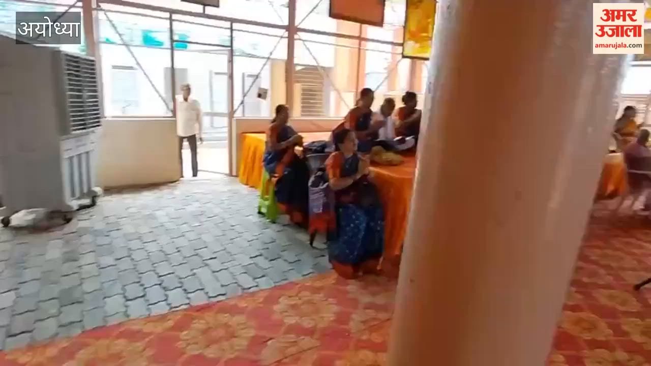 अयोध्या में राम मंदिर में बेंगलुरु के साधक, साधिकाओं ने किया विष्णु सहस्रनाम पाठ