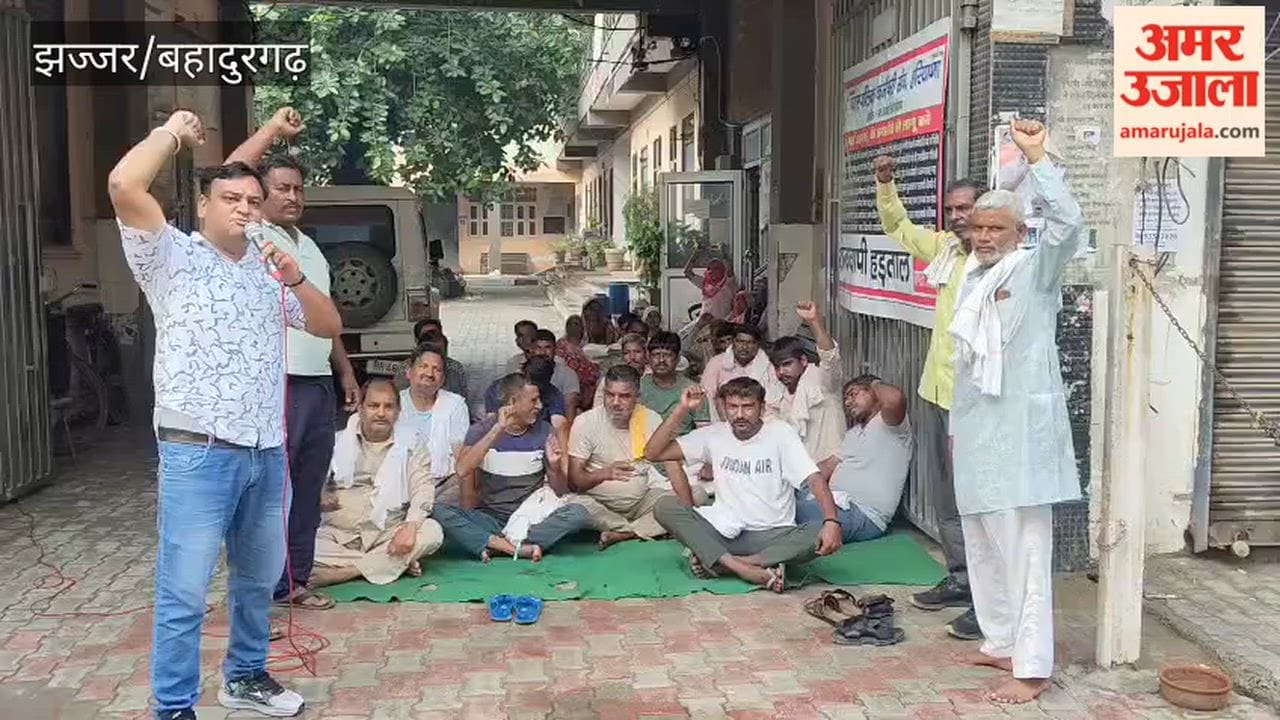 Sanitation workers' strike continues in Bahadurgarh; strike extended from August 9 to 11.
