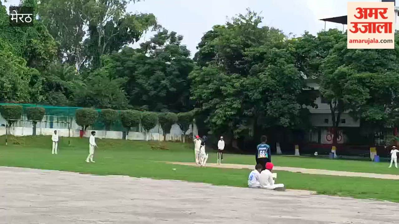 Meerut: Thrilling match between Rishabh and GTB School.