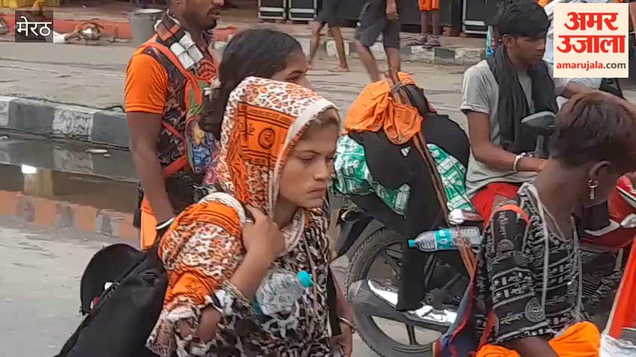 Meerut: Surge of Kanwariyas rising on highways and in the city.