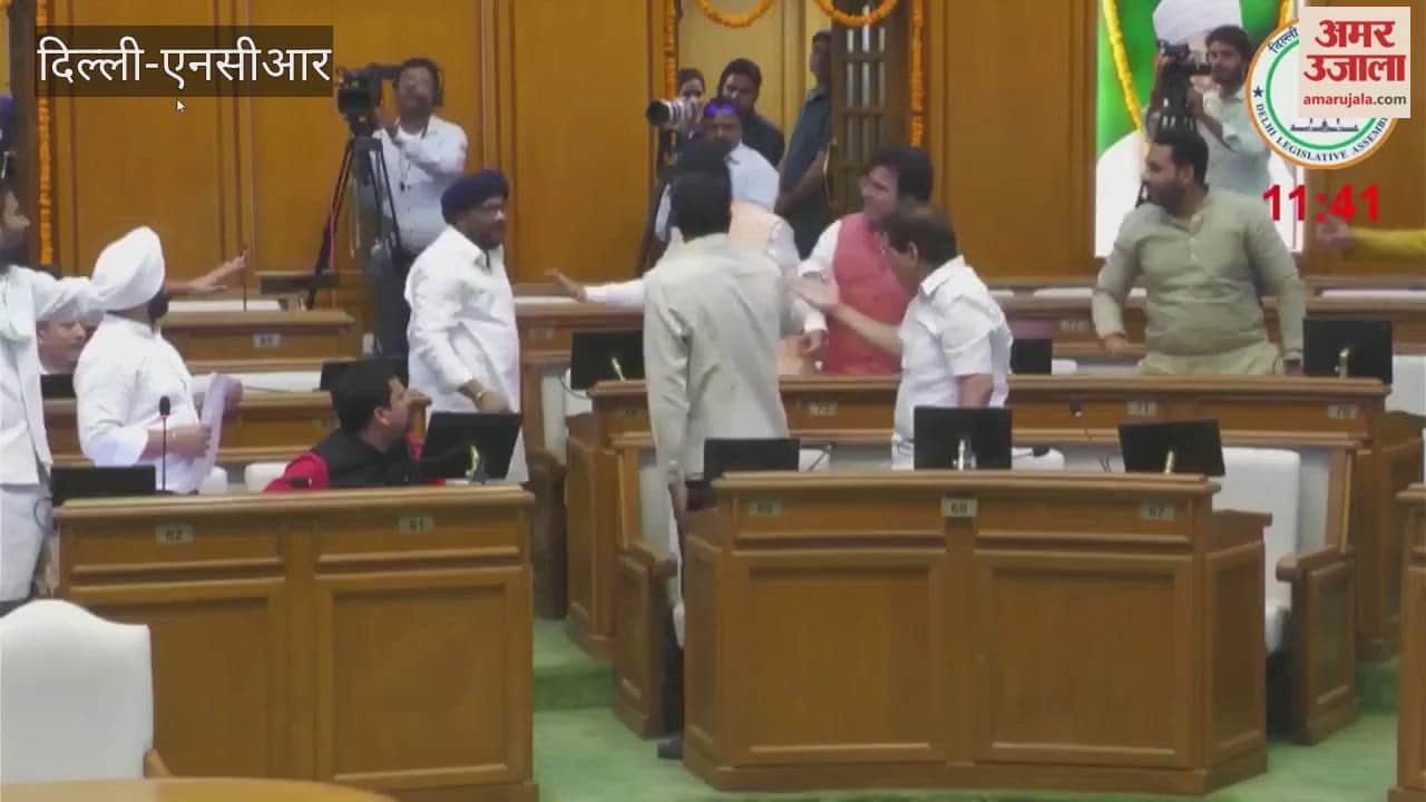 Heated exchange between Delhi Assembly members Kuldeep Kumar and Ravi Negi Speaker issues warning