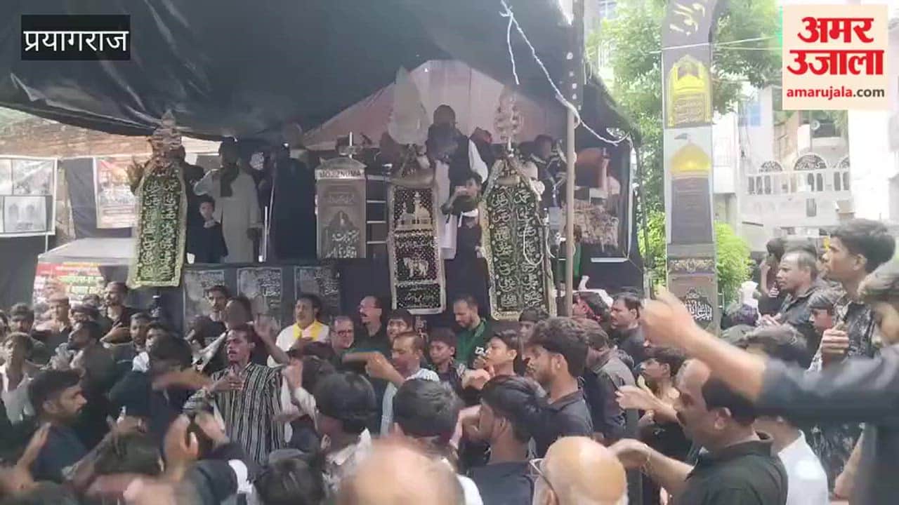A sea of devotees surged around the seventy coffins; pilgrims from across the country gathered in Prayagraj.