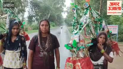 Anita was walking back from Haridwar carrying a *Kanwar* with her sister-in-law Asha when the sound of a newborn's cries echoed in the home.