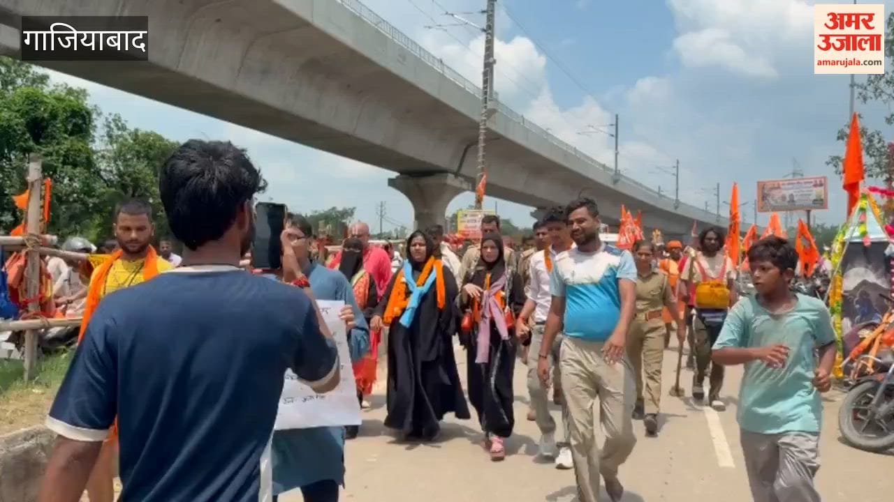 Tamanna Malik reached Gangnahar Ghat in Ghaziabad with Gangajal