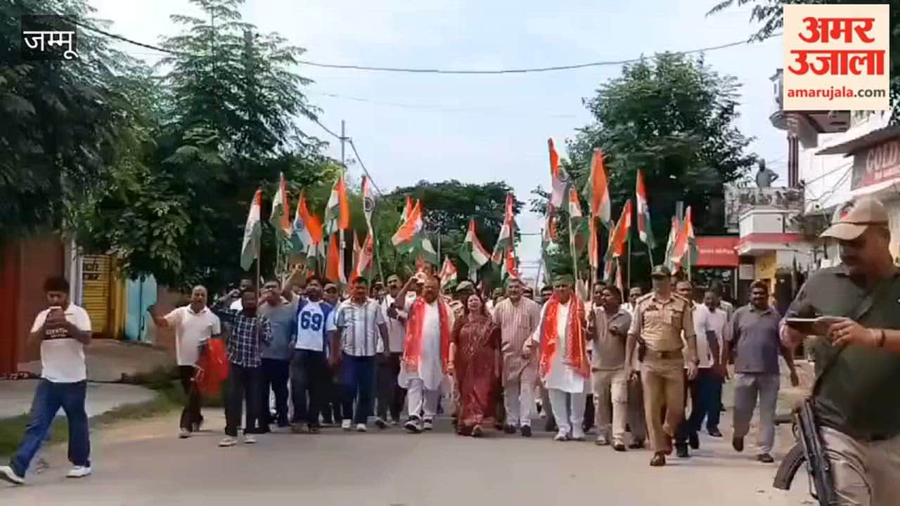Tricolour waved on the streets of Vijaypur