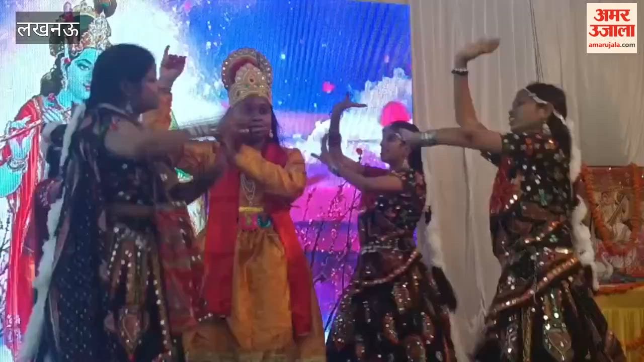 लखनऊ में स्वतंत्र गर्ल्स डिग्री कॉलेज के संस्थापक दिवस पर सांस्कृतिक कार्यक्रमों की प्रस्तुति